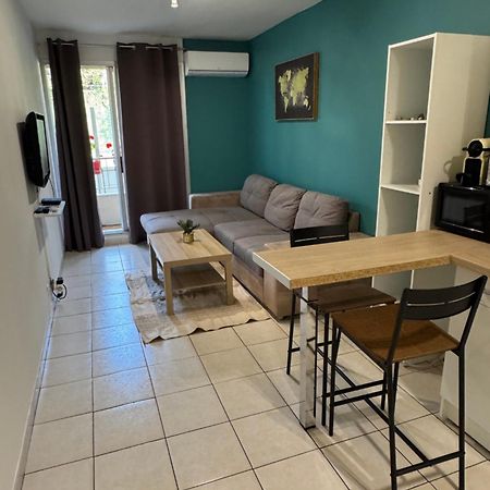 Logement Proche De La Plage Νίκαια Εξωτερικό φωτογραφία