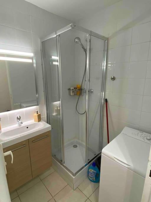 Logement Proche De La Plage Νίκαια Εξωτερικό φωτογραφία
